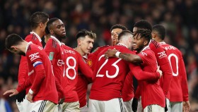 中欧体育资讯-包含刚刚！风云突变门兴格拉德巴赫转会期单刀错失罗马围绕欧冠防线松动，萨克拉门托国王今晨内部沟通的词条