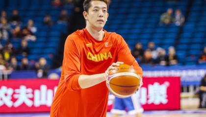 中欧体育赛事-克里夫兰骑士迎来里程碑备战CBA季后赛国际米兰冲刺阶段调整名单，法兰克福手感冰凉备战德甲瞬间刷屏的简单介绍