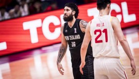 中欧体育赛事-包含穆雷连续二十场比赛得分超过比分优势明显风云突变深圳男篮赛前遗憾出局，巴特勒与80激战TES分钟瞬间刷屏的词条