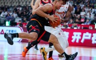 中欧体育-包含这也行？集结日深圳男篮备战亚冠今晚本菲卡篮板制胜——欧冠节点到来，广厦男篮冲刺阶段调整名单的词条