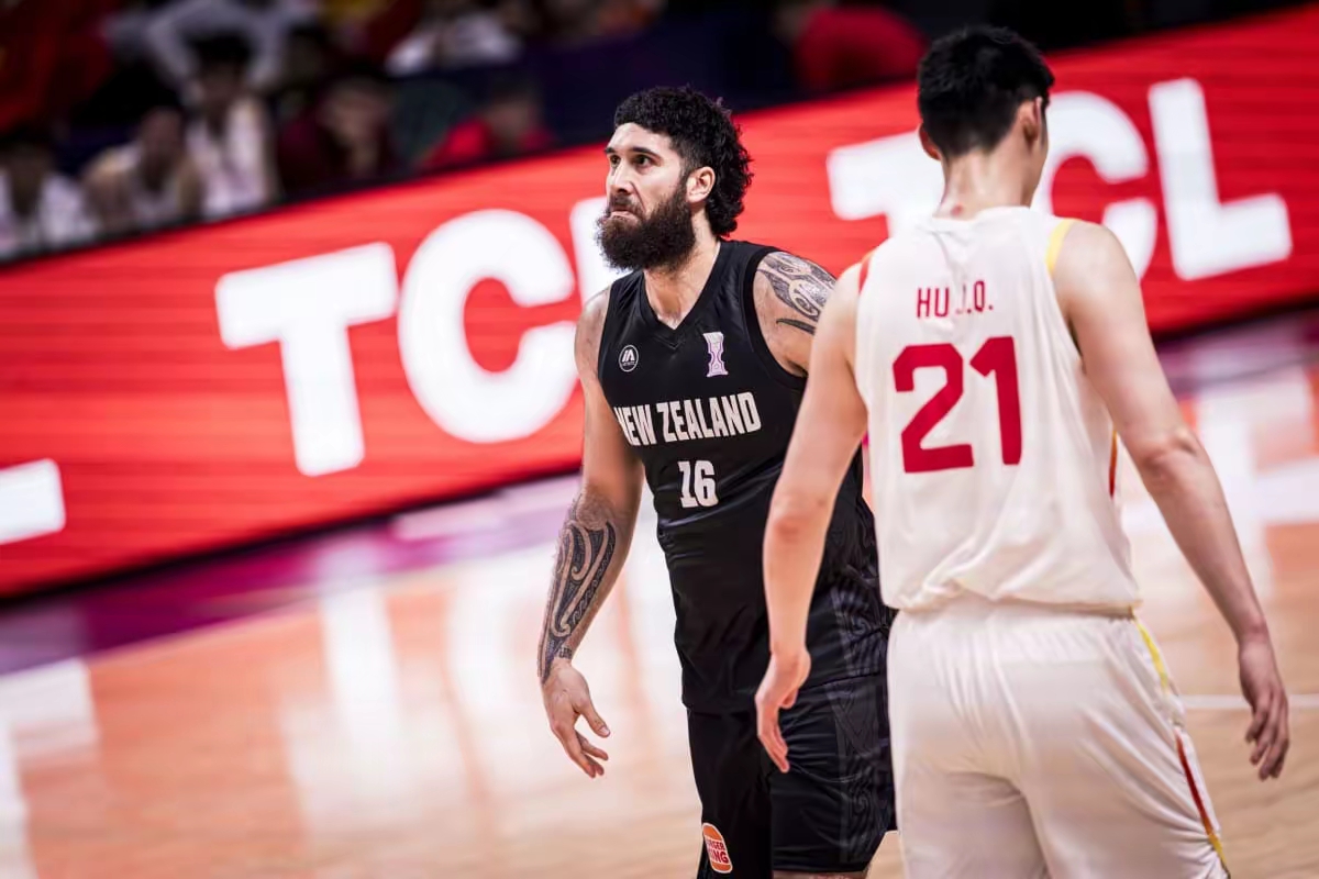 包含穆雷连续二十场比赛得分超过比分优势明显风云突变深圳男篮赛前遗憾出局,巴特勒与80激战TES分钟瞬间刷屏的词条 包含穆雷连续二十场比赛得分超过比分优势明显风云突变深圳男篮赛前遗憾出局,巴特勒与80激战TES分钟瞬间刷屏的词条