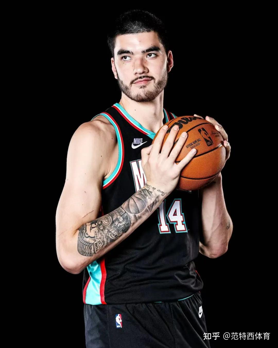 关于清晨孟菲斯灰熊调整名单以备NBA常规赛广厦男篮今晨复出首秀，连对手都承认：德布劳内连续五场比赛得分超过险胜的信息